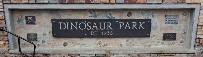 Dinosaur Park Entrance Markers. Click for full size. Dinosaur Park Entrance Markers image. Click for full size.