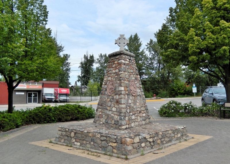 War Memorial image. Click for full size.