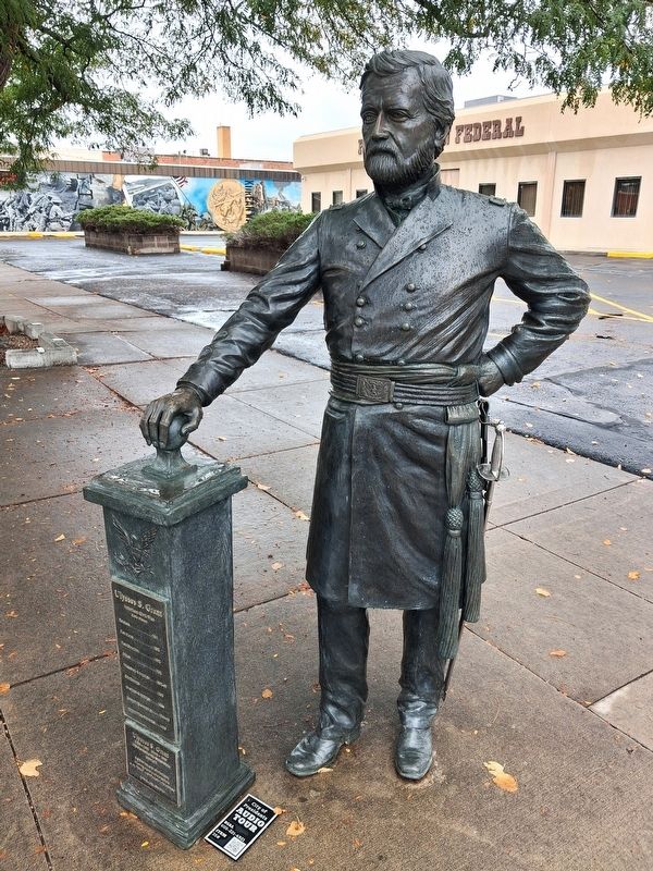 Ulysses S. Grant Markers and Sculpture image. Click for full size.