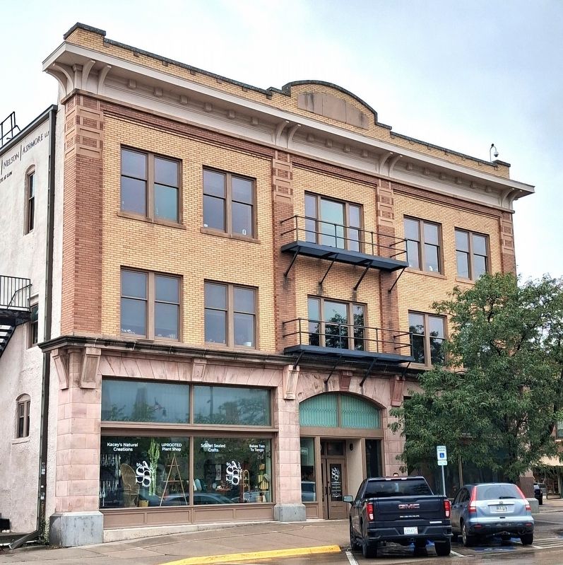 Elks Building (Main St Facade) image. Click for full size.