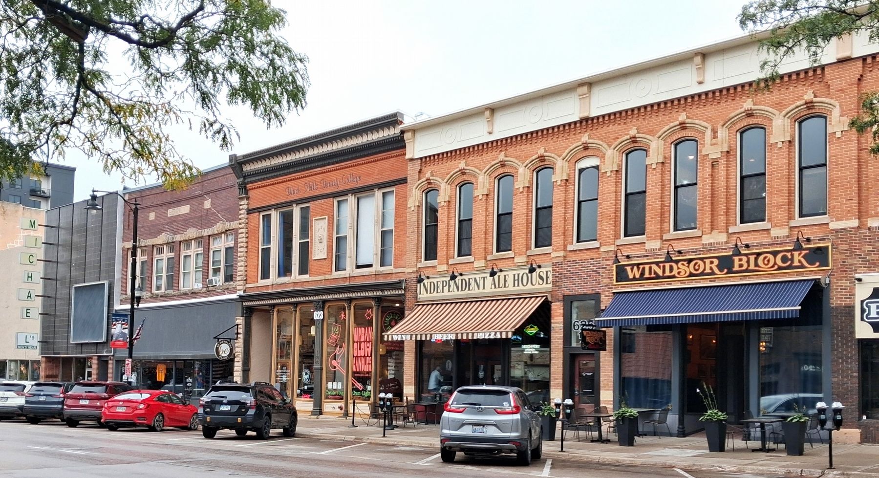 St. Joseph Street 600 Block Buildings image. Click for full size.