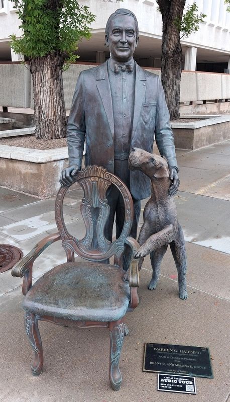 Warren G. Harding Marker and Sculpture image. Click for full size.