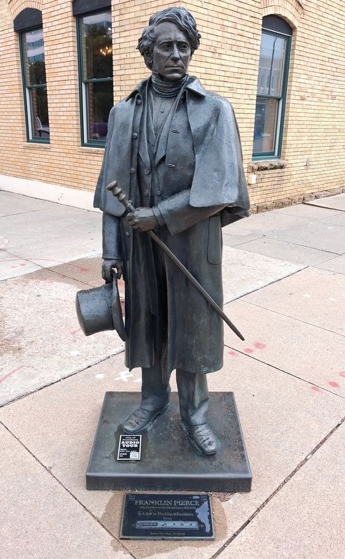 Franklin Pierce Marker and Sculpture image. Click for full size.