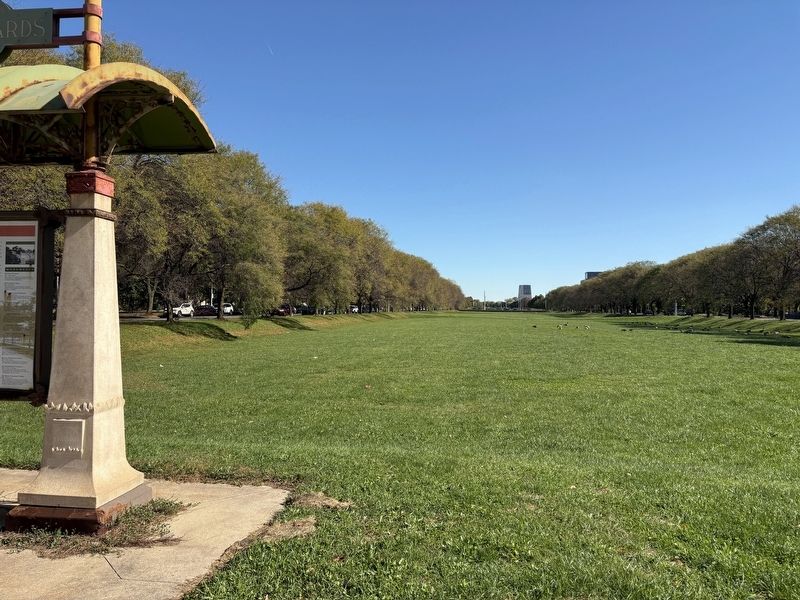 Washington Park Marker at the Midway. Click for full size. Washington Park Marker at the Midway image. Click for full size.