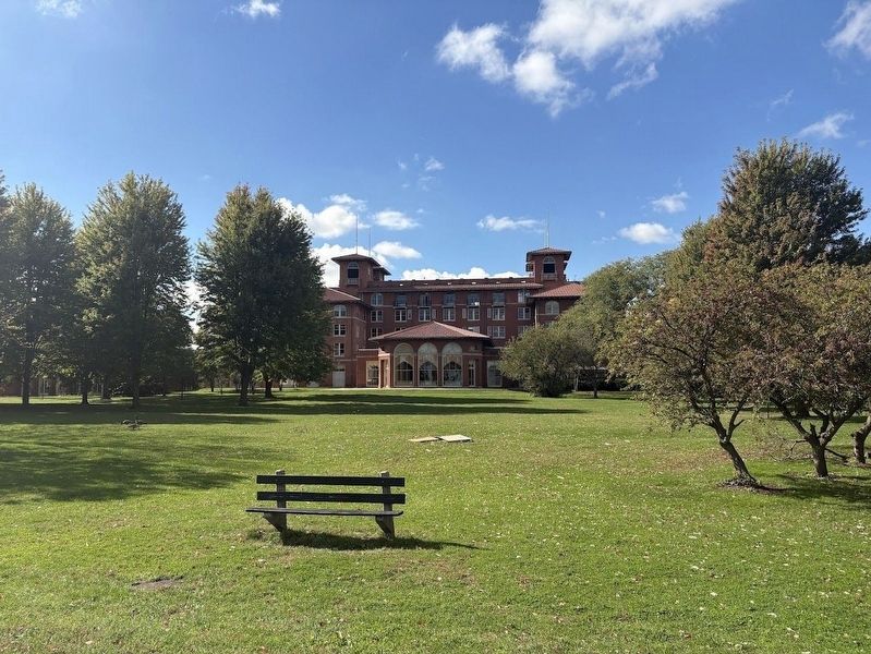 South Shore Cultural Center, lake-facing side image. Click for full size.