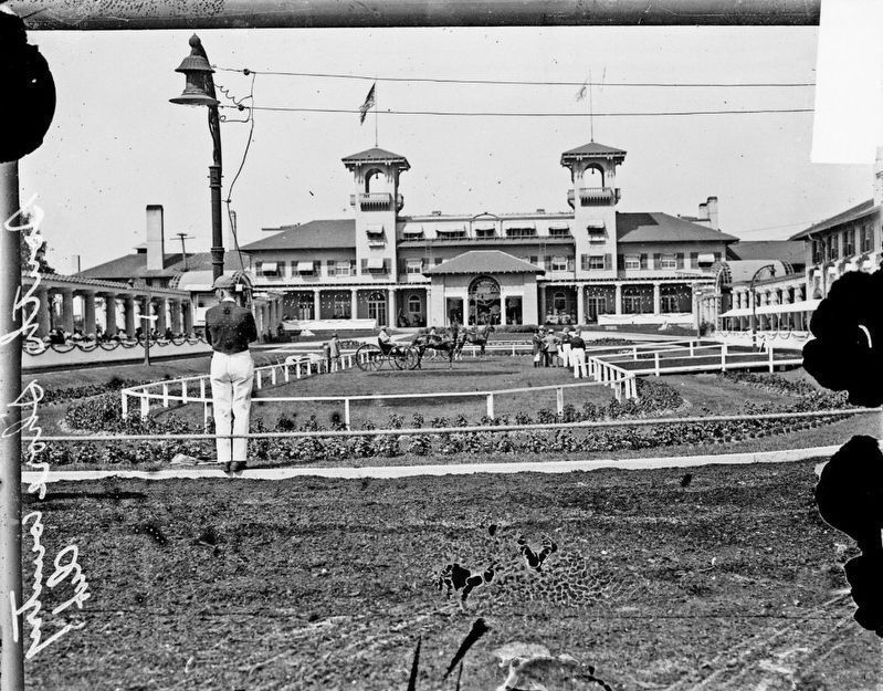 South Shore Country Club image. Click for full size.