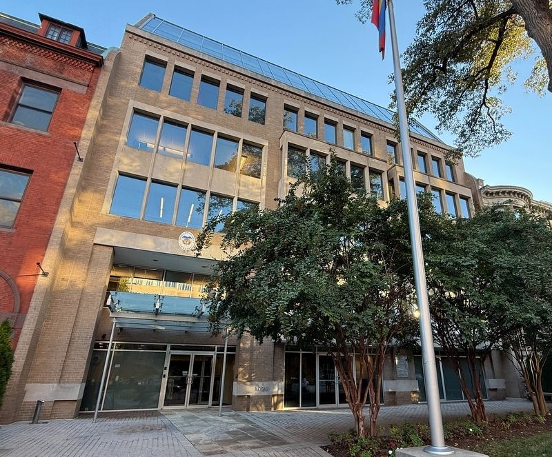 Embassy of Columbia in the United States image. Click for full size.